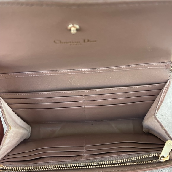 Dior clutch - Picture 4 of 6